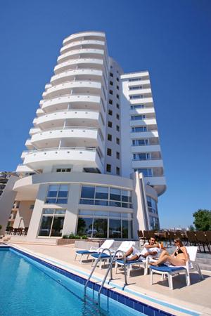 the corner park hotel
