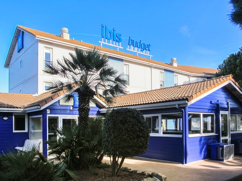 ibis budget beziers est la giniesse