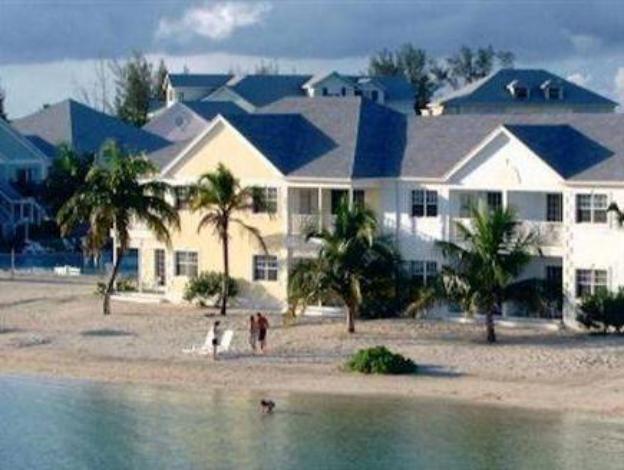 Sandyport Beach Resort,Cable Beach>>Bahamas,3.5 star