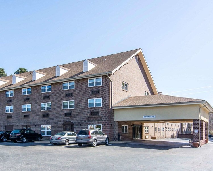 Mainstay Suites Williamsburg I-64,Near Colonial Williamsburg,3 star