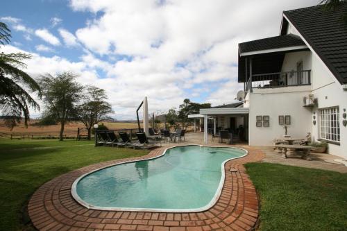 dusk to dawn guesthouse