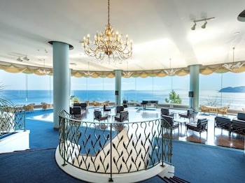hotel new akao