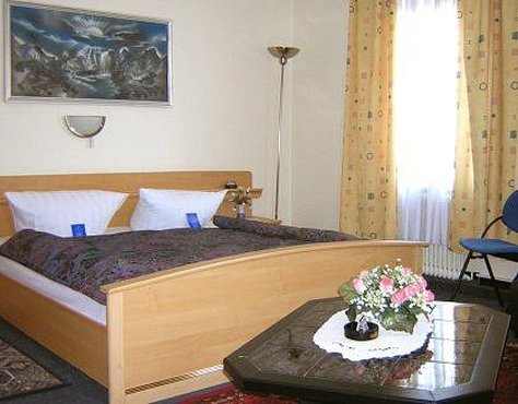 Hotel Garni Djaran,Offenbach>>Frankfurt,1 star