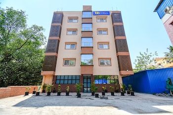 Fabhotel Prime Esta Inn,,3 star