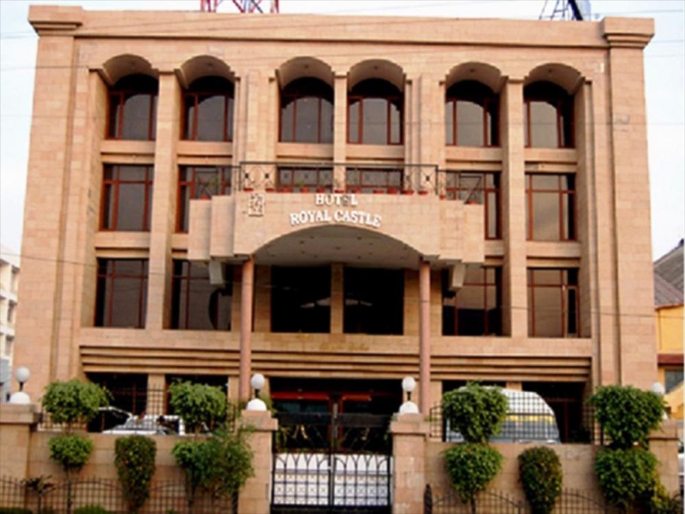 Hotel Royal Castle,India>>Amritsar,3 star