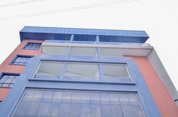 Robyson Residency Kinshasa,,2 star