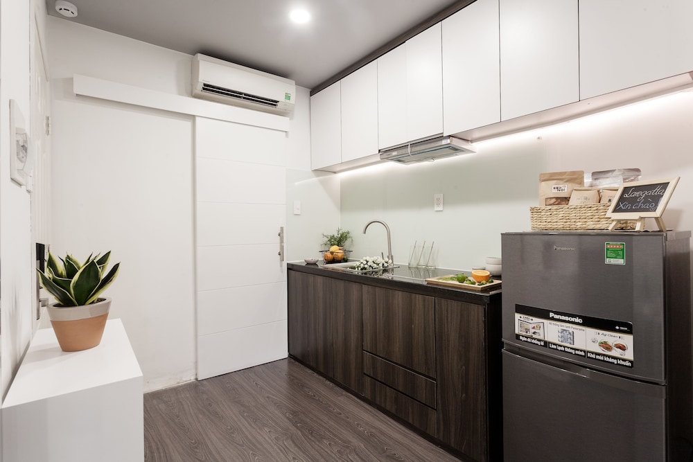 la regatta boutique residences