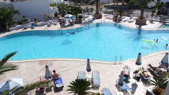 Coliseum Studios & Apartments,Pefkos>>Lindos,1 star