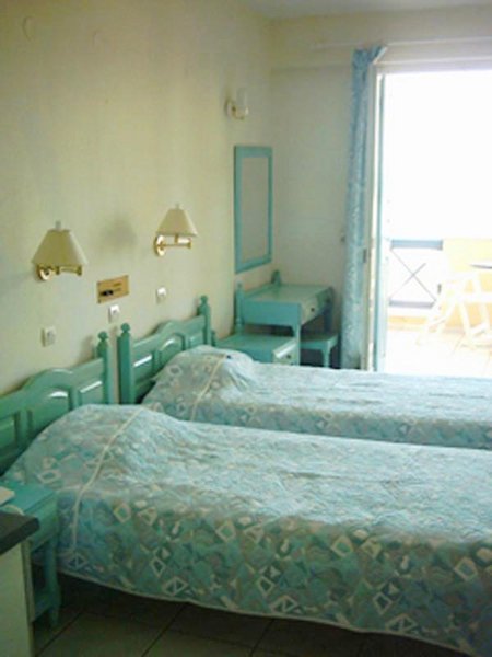 Erato Seaside Hotel,Samos>>Karlovassi,2 star