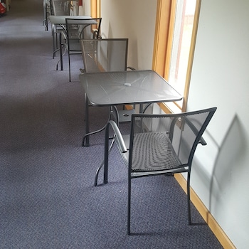 Keystone Hotel,Valdez-Cordova>>Valdez,2.5 star