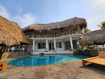 Ixchel Restaurant & Hotel,,2.5 star