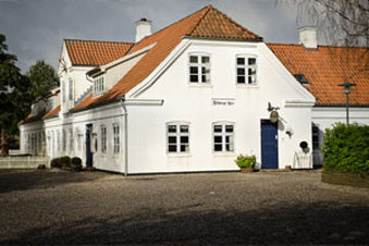 Tylstrup Kro Og Motel,Brovst>>Aalborg,3 star