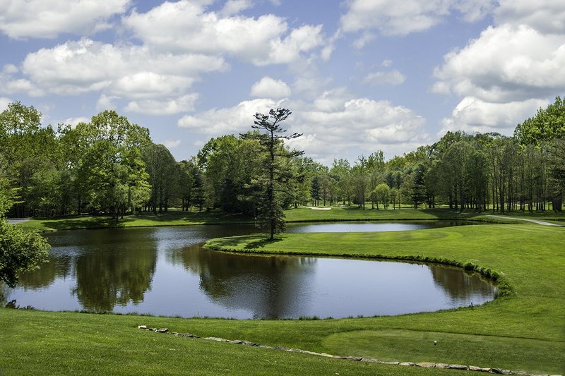 The Resort At Glade Springs