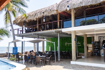 yali hotel and resort