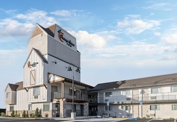 Orange Grove Inn,,2.5 star