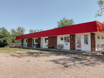 The Redwood Motel,,2 star