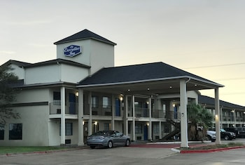 executive inn port lavaca by oyo