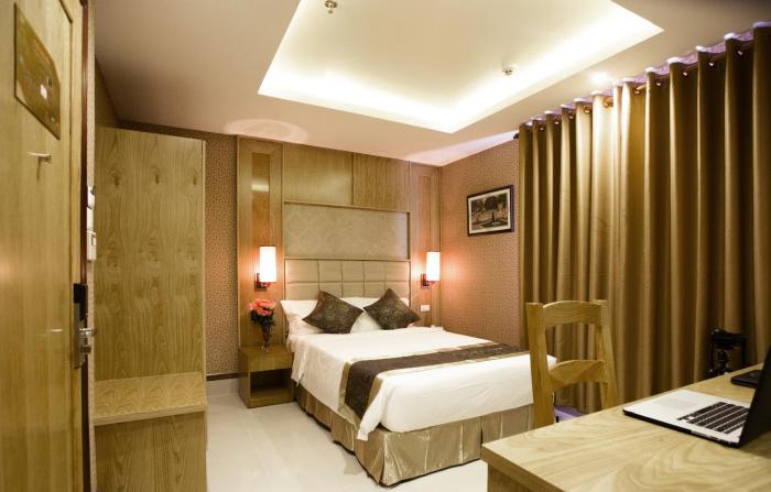 west hotel