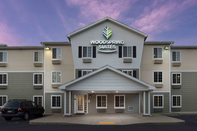 Woodspring Suites Spartanburg Duncan I-85,,2.5 star