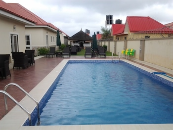 thornberry pearl manor suites