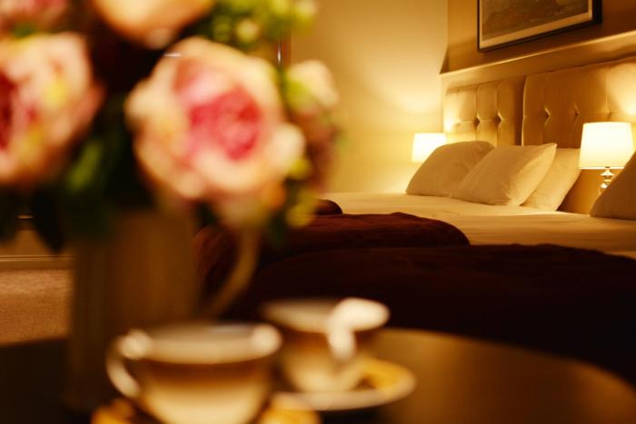Rooms At Rue,,4 star