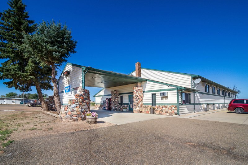 Rodeway Inn Gateway To Medora T-Roosevelt & Makoshika State Park,Glasgow>>Beach,2.5 star