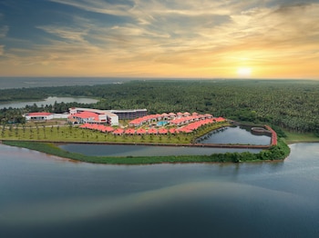 Gateway Bekal,,3 star