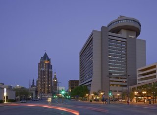 hyatt regency milwaukee
