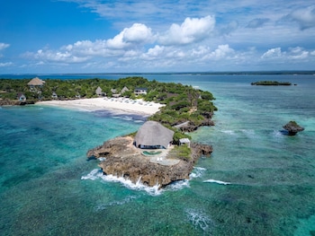 chale island resort
