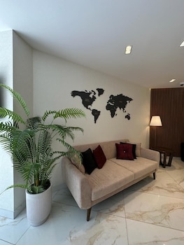 red carpet suites