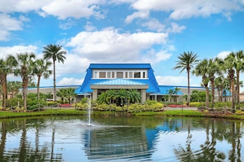 Hilton Vacation Club Aqua Sol Orlando West,,3.5 star