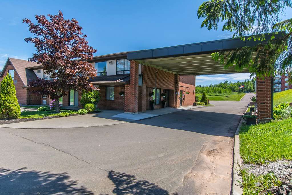 comfort inn magnetic hill