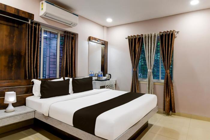 Super Collection O New Town Near Om Sweets Formerly Shiva Inn,New Town,3 star