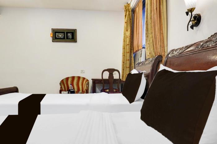 Super Townhouse Oak Prabhat Road,Erandwane,4 star