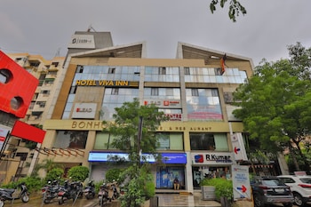 Hotel Viva Inn,Vastrapur,2 star