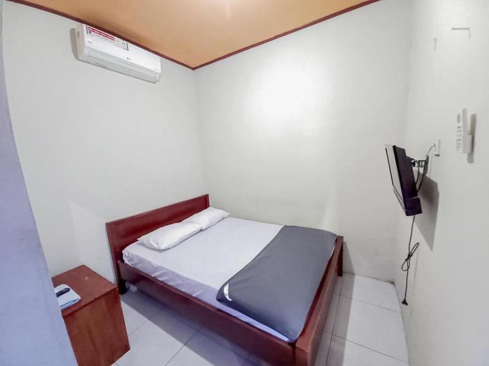 Hotel Gerung 2 Near Luwes Mall Nganjuk Mitra Reddoorz,,1 star