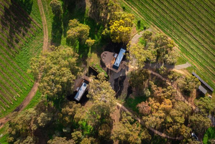 Cabn X Mclaren Vale,,2 star