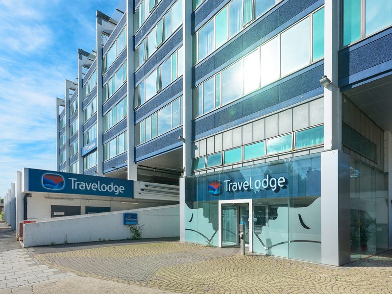 Travelodge London Teddington,Greater London>>Croydon,3 star