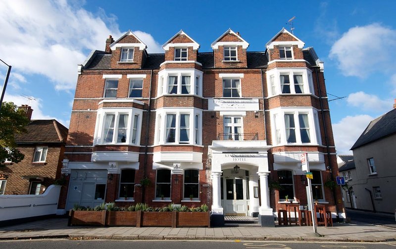 Kew Gardens Hotel,Hounslow>>Acton,4 star