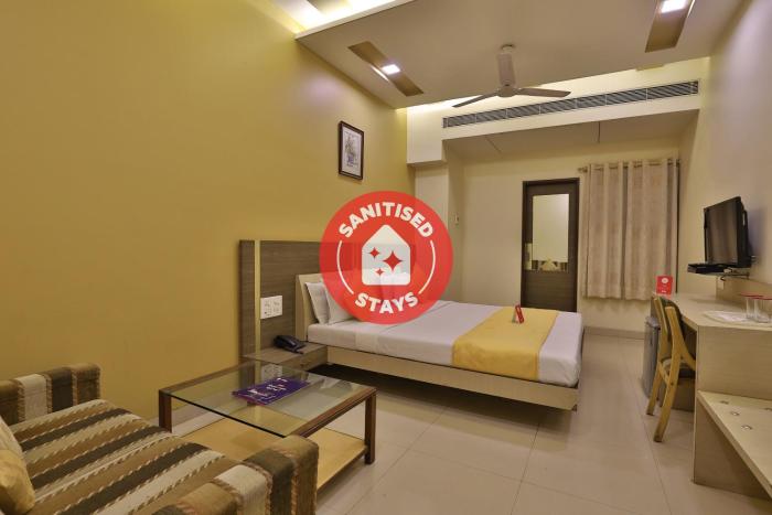 Capital O 1338 Hotel Harmony,Shastri Maidan,3 star