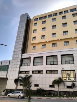 Hocine Hotel Constantine,,3 star