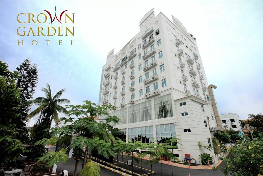 crown garden hotel