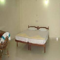the travancore palace beach resort