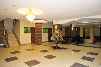 nomad paradise hotel