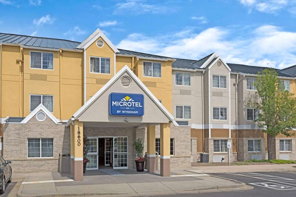 microtel inn and suites by wyndham denver