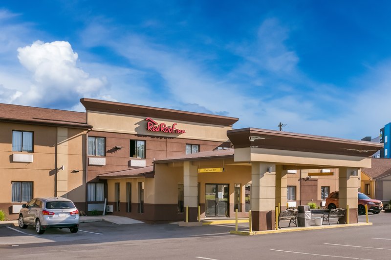 red roof inn denver