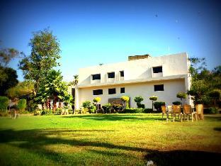 achal resort