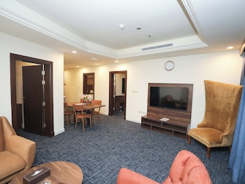 al mada al arabia hotel