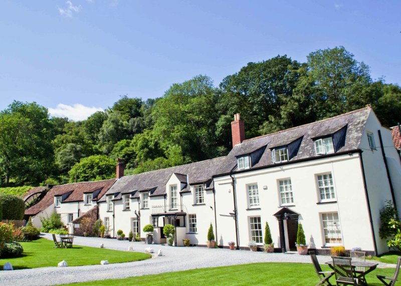 Combe House Hotel,Bristol>>Bridgwater,3.5 star