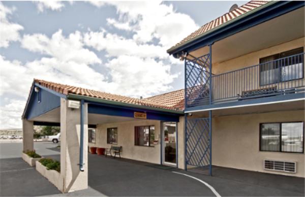 travel inn and suite
